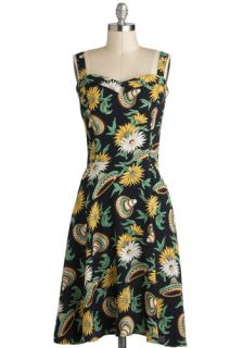 Oh Sol Festive Dress  Mod Retro Vintage Dresses