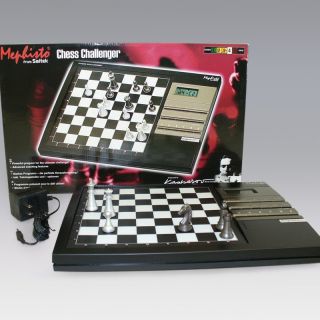 Saitek Table Top Chess Computer Chess Challenger