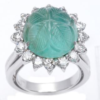 Pre owned 18K White Gold 1ct TDW Carved Emerald Cocktail Ring (F G