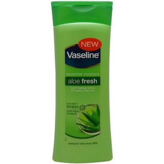 Vaseline Essential Moisture Aloe Fresh 13.5 ounce Body Lotion