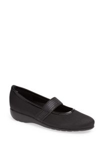 Munro Fran Flat (Women)