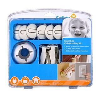 Safety 1st  ® Essentials Childproofing Kit