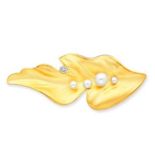 14k Yellow Gold Cultured Pearl & CZ Leaf Pin. Gold Wt  4.65g.
