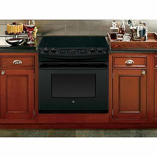 GE  30 Drop In Electric Range w/ Convection   Black