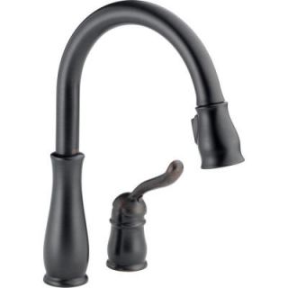 Delta Leland Single Handle Pull Down Sprayer Kitchen Faucet with MagnaTite Docking in Chrome 978 DST