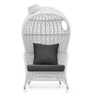 100 Essentials Relax Arm Chair