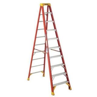 Werner Stepladder, Fiberglass, 6210