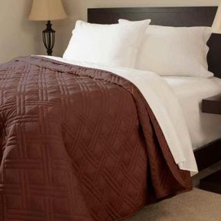 Solid Color Bed Quilt in Chocolate (Twin   86 in. L x 65 in. W)