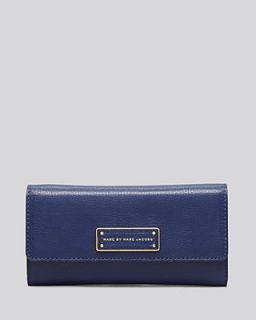 MARC BY MARC JACOBS Wallet   Too Hot to Handle Long Trifold