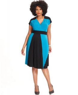 Plus Size Short Sleeve Colorblocked Pleated Dress   Dresses   Plus