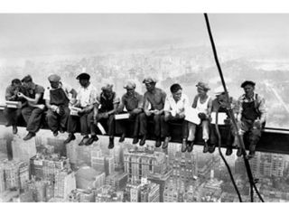 Eating Above Manhattan Poster Print by Photography Collection (71 x 46)