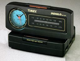 Timex Indiglo AM/FM Clock Radio Analog —