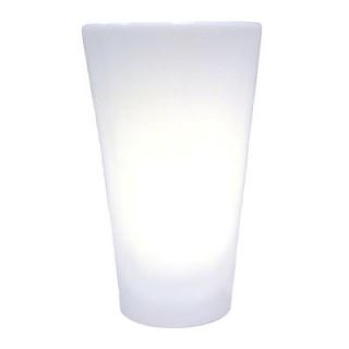 It's Exciting Lighting Vivid Series White Indoor/Outdoor Battery Operated 5 LED Wall Sconce IEL 2730G