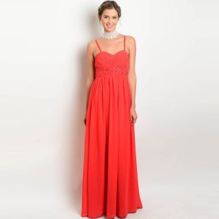 Shop the Trends Womens Spaghetti Strap Gown with Semi Sweetheart